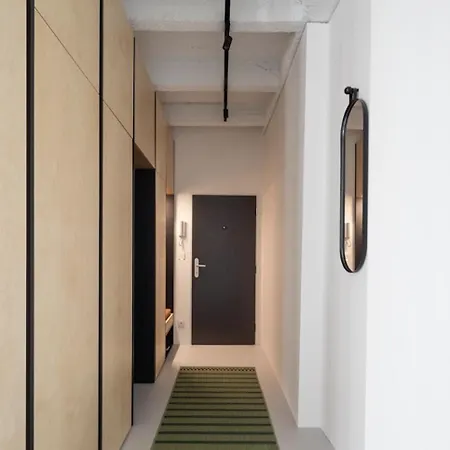 דירה Urban Haven In Center With Free Parking *