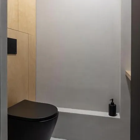 Apartamento Urban Haven In Center With Free Parking